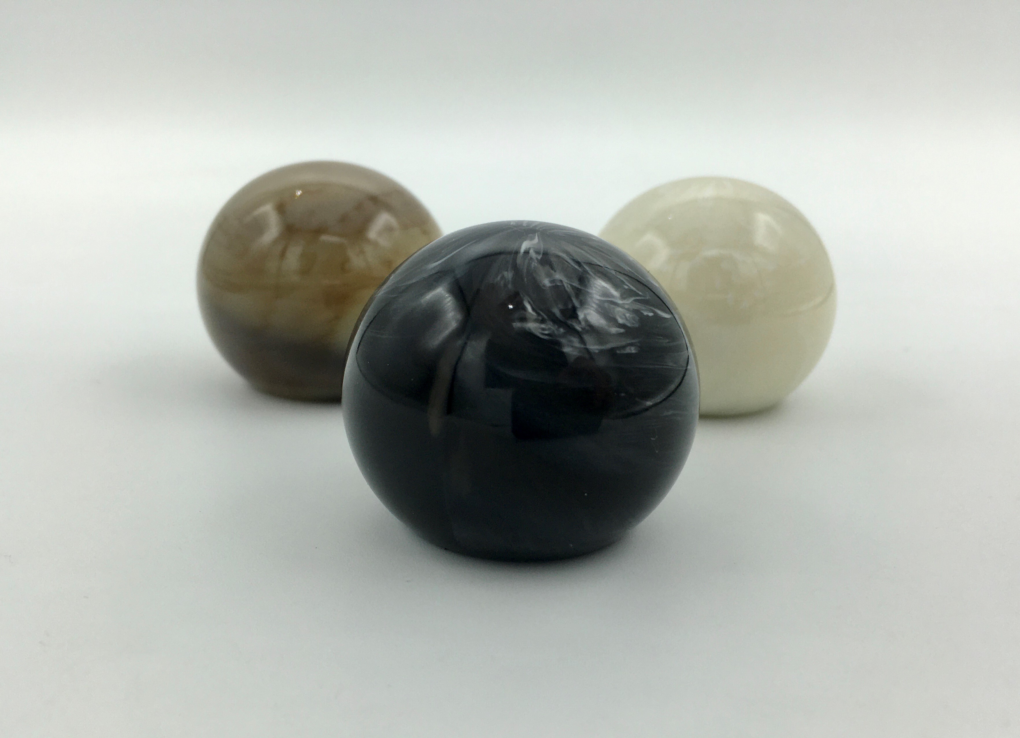 tappi_capsula_packaging_cap_metal_metallo_zama_metacrilato_ampollino_fea15_effettomarmo_colorepersonalizzato_standard